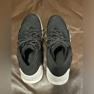 Under Armour | Shoes | Under Armour Black And White  display picture 1